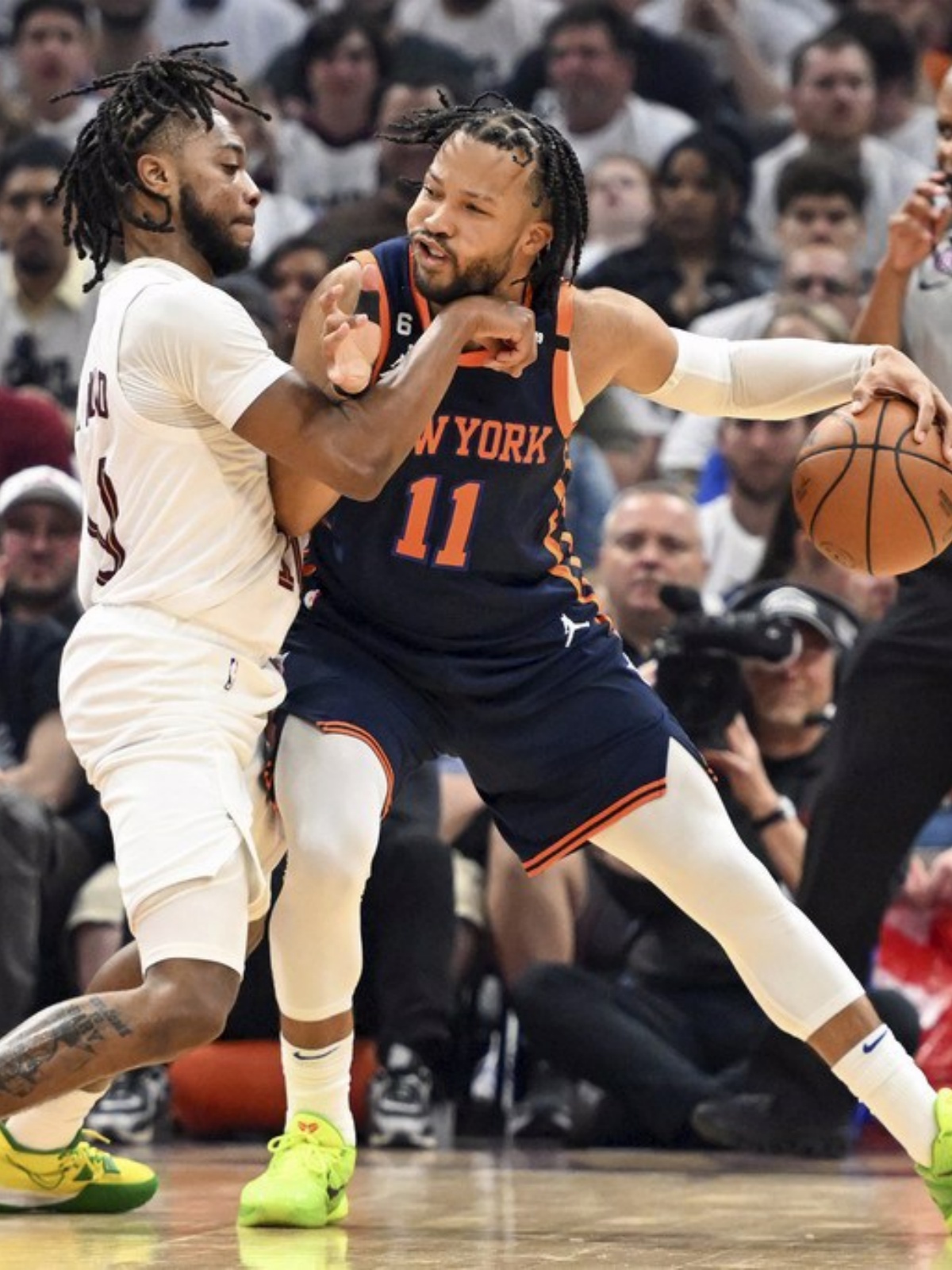 包含瑞士队反败为胜，成功杀入半决赛的词条