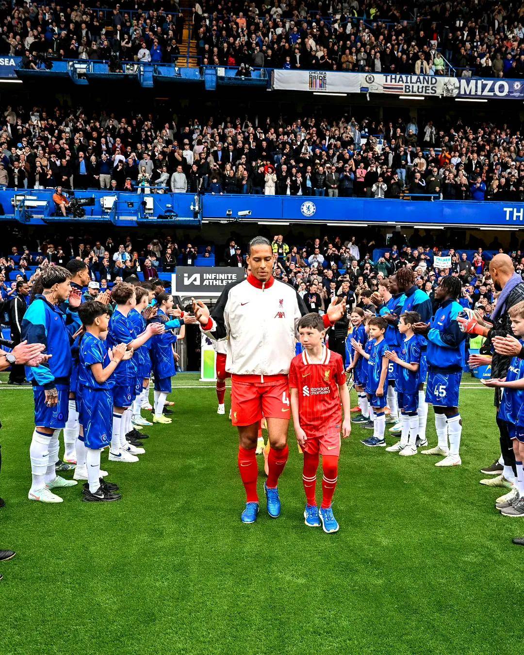 切尔西战胜劲敌，积分逼近英超领头羊的简单介绍