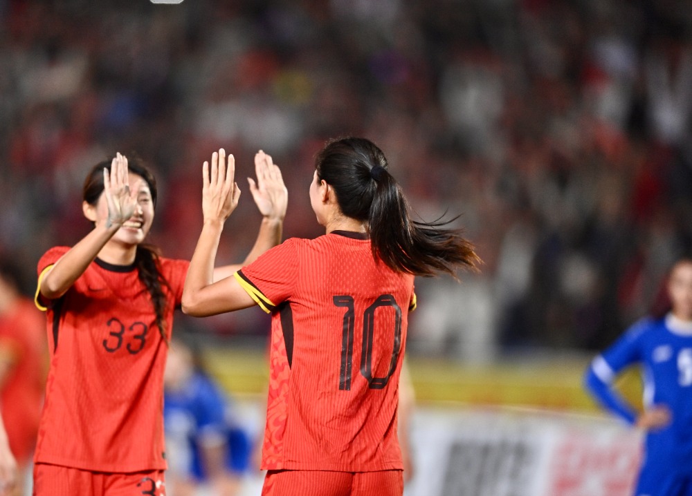 关于巴基斯坦女足稳坐中超前列，成功晋级足协杯半决赛的信息