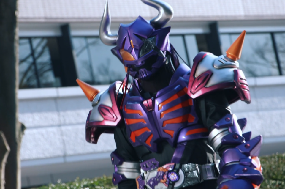 包含瓦伦西亚后防金刚不破，对手试图发动射门的词条